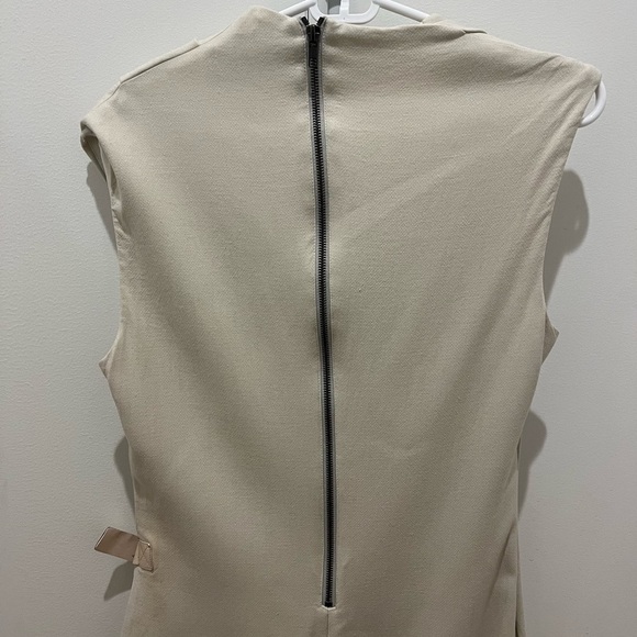 Helmut Lang cream belted dress - Picture 4 of 16